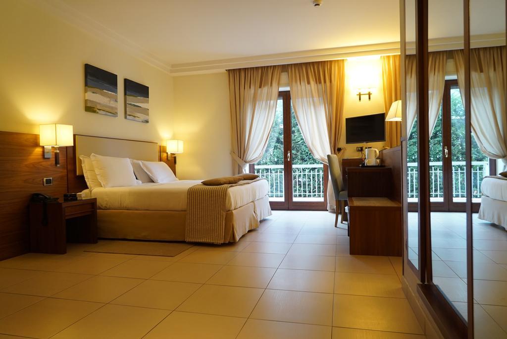 Suites & Residence Hotel Pozzuoli Exterior foto