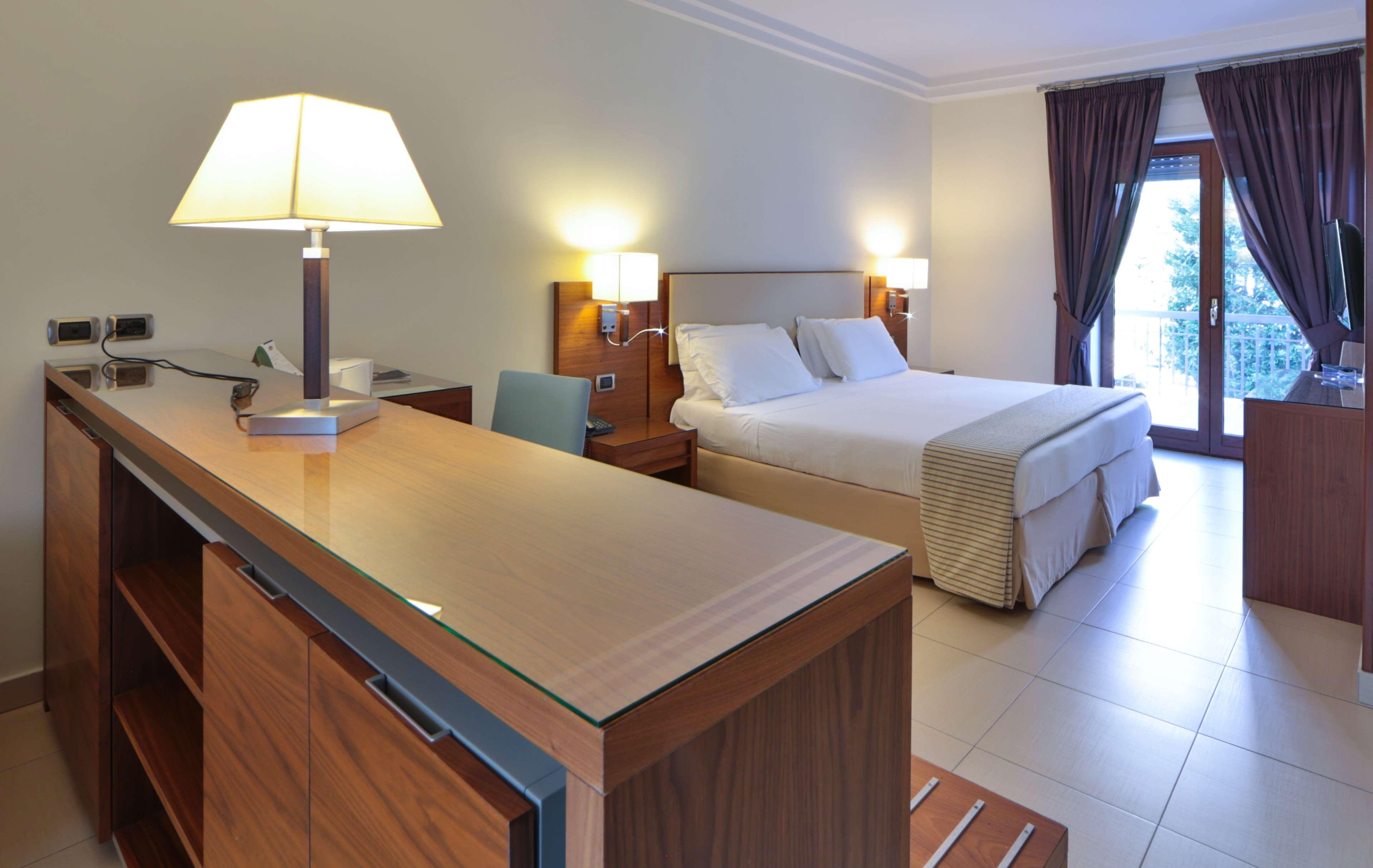 Suites & Residence Hotel Pozzuoli Exterior foto