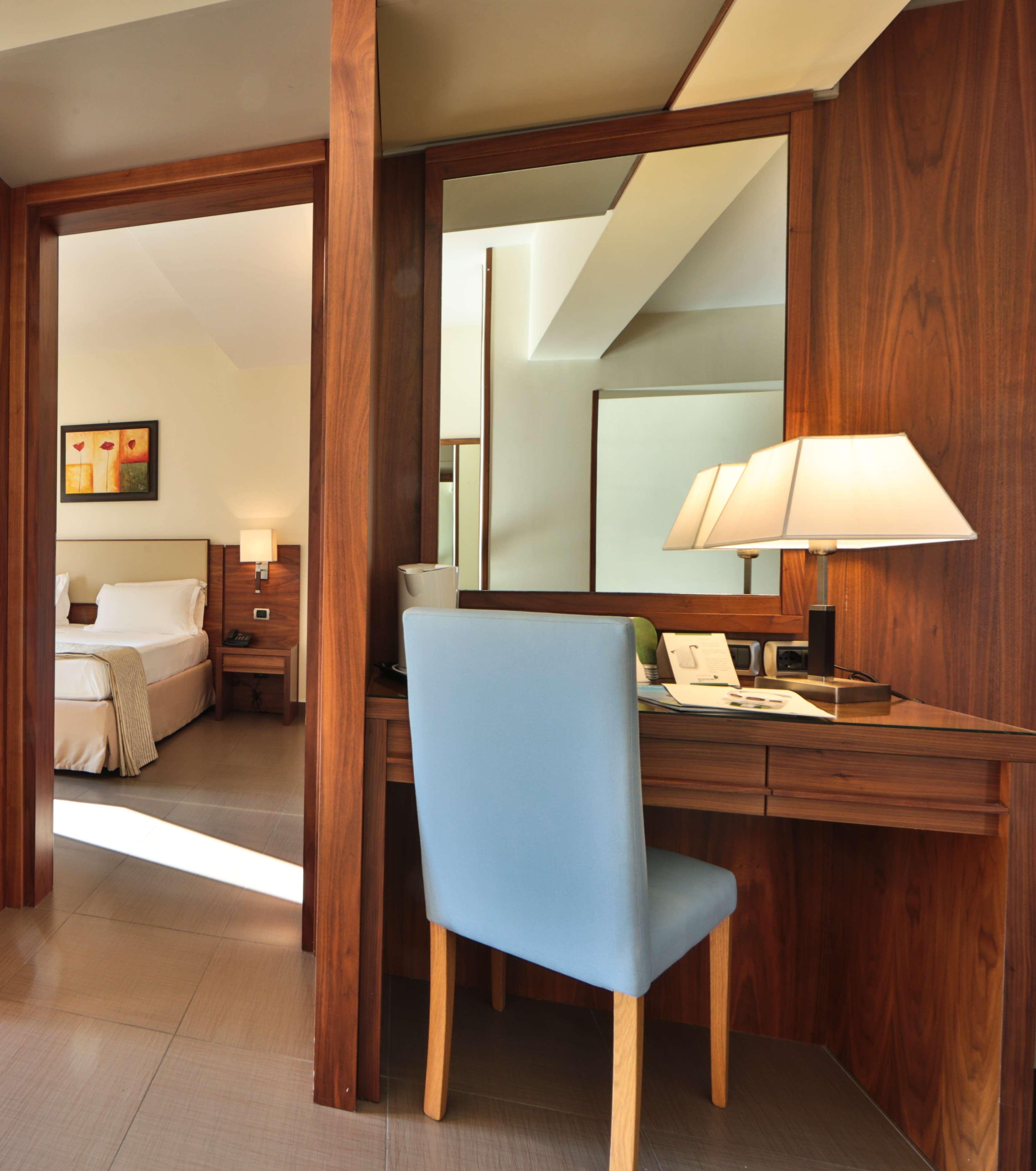 Suites & Residence Hotel Pozzuoli Exterior foto